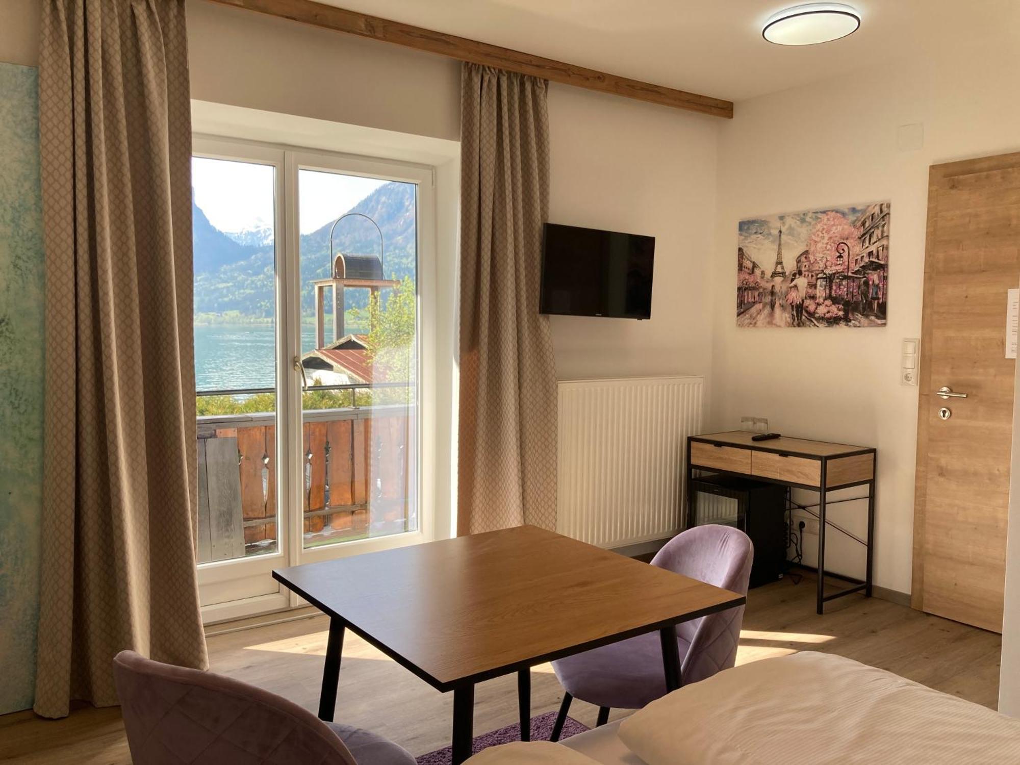 Hotel Seerose Wolfgangsee Saint Wolfgang Rom bilde